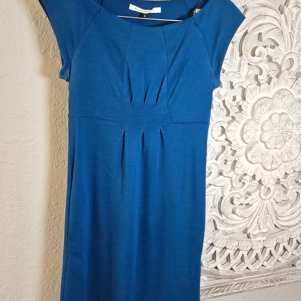 Diane von Furstenberg Women's 100% Wool Turquoise Blend Midi Sheath Dress Size 4 - Picture 2 of 6